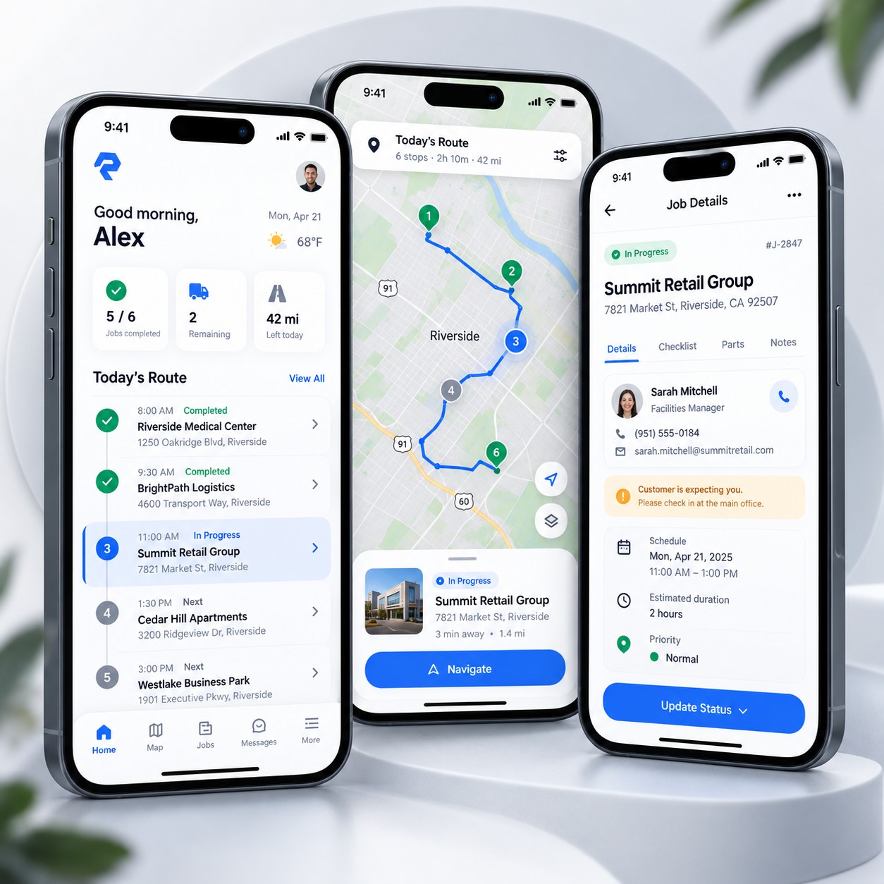 App-mockup van een field service- en routebeheerapplicatie met planning, routes en jobdetails.